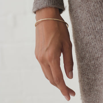 Narrow 9ct Fairtrade Yellow Gold Being Bangle