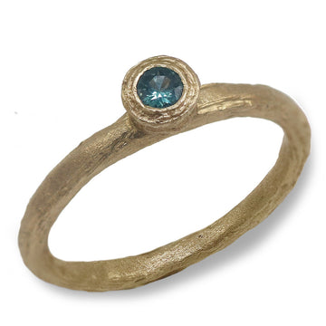 Blue Sapphire Solitaire Engagement Ring