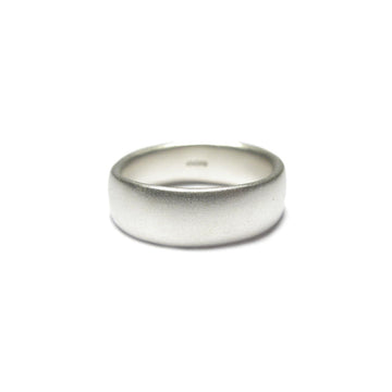 Diana Porter plain silver mens wedding ring
