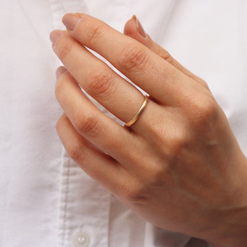 18ct Fairtrade Yellow Gold Narrow Plain Ring