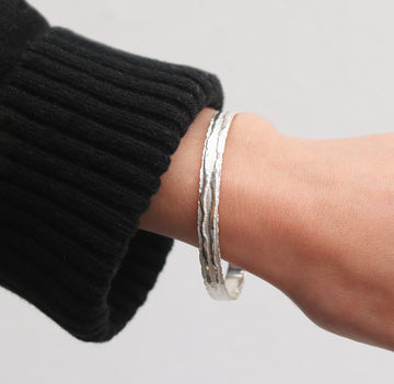 Silver 'Strata' Line Bangle