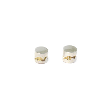 Diana Porter Contemporary Jewellery Frosted bead earring etched in gold