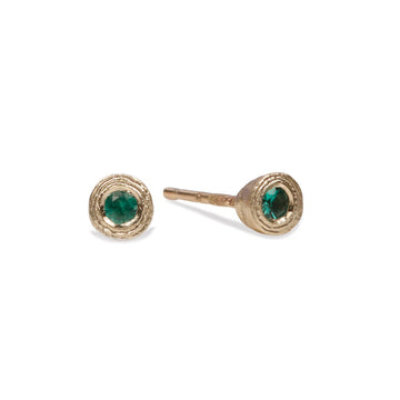 9ct Fairtrade Yellow Gold Textured Ear Studs with Emeralds