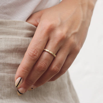 Hannah Felicity Dunne 9ct Yellow Gold Textured Rock Ring