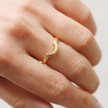 18ct Fairtrade yellow gold fitted wedding ring