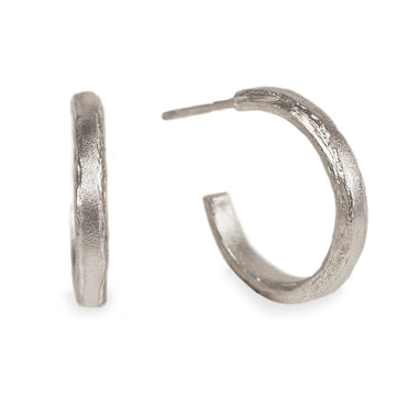 Medium Silver Strata Textured Ear Hoops