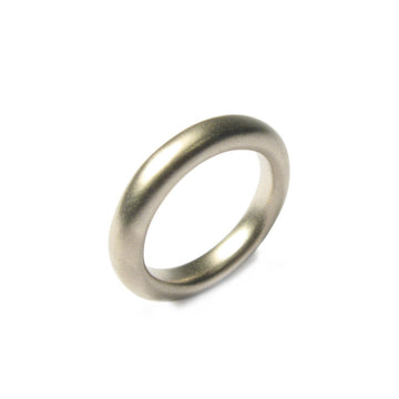 Diana Porter plain white gold wedding ring