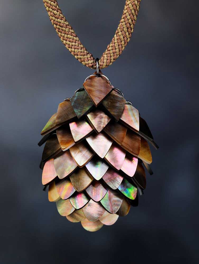 Black mother of pearl pendant - Millicent Bradbury