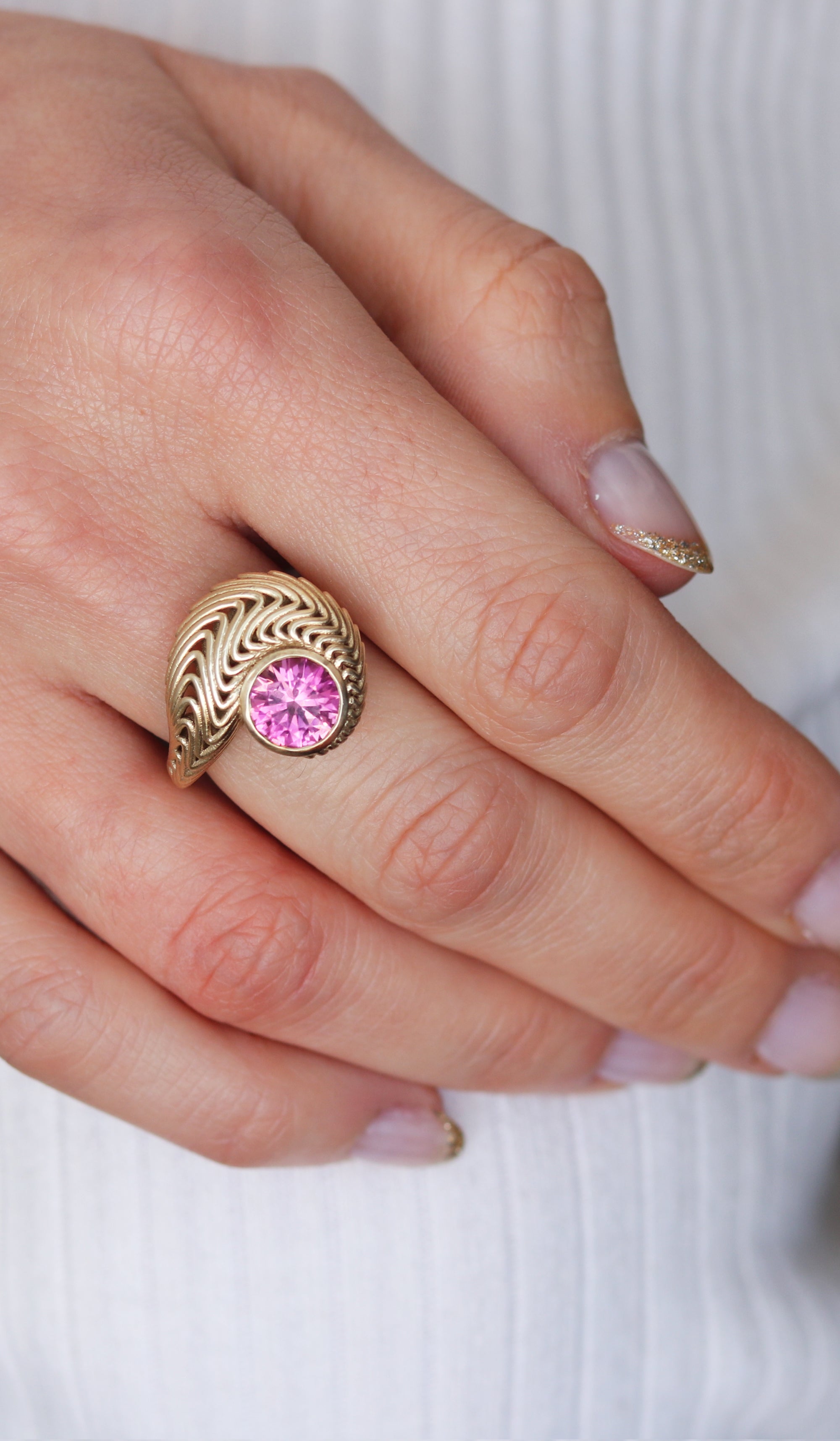 Meet The Maker - Lynne MacLachlan