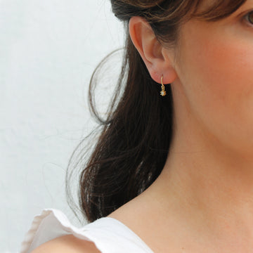 Maya Selway 18ct Yellow Gold Dew Drop Diamond Earrings