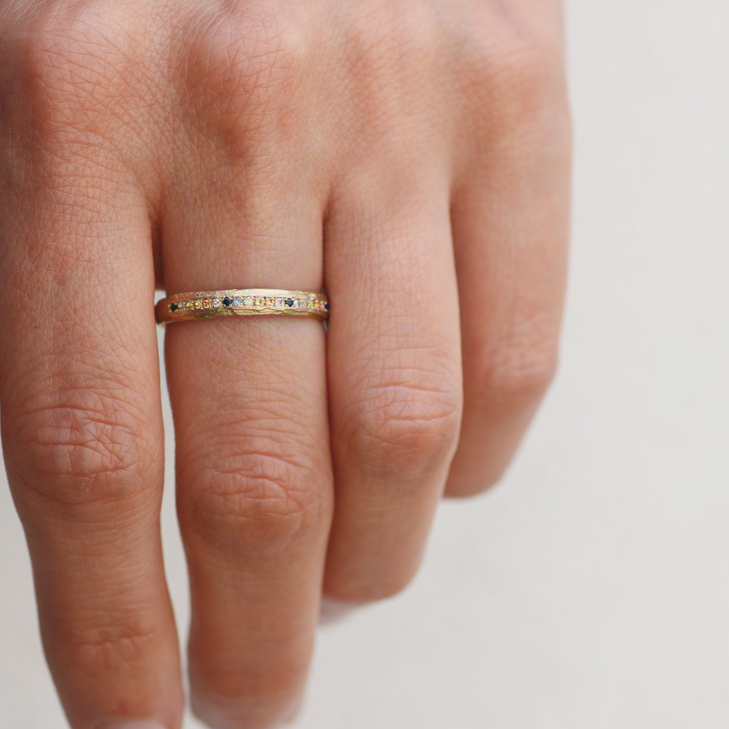 9ct Textured Yellow Gold Rainbow Eternity Ring
