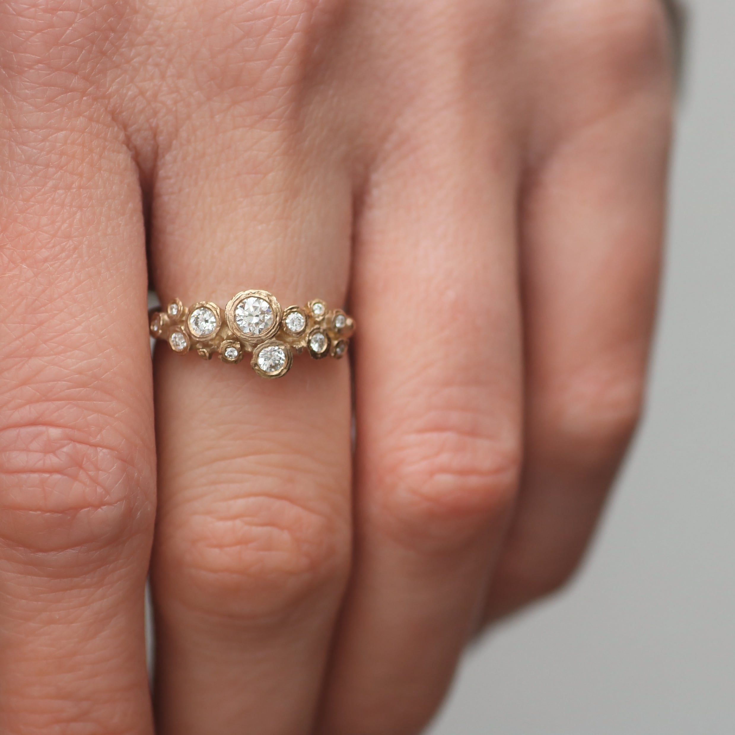 9ct Fairtrade Yellow Gold Multiset Ring with Twelve Diamonds