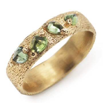 Ami Pepper Wide Mermaid Ring with Pear Sapphires