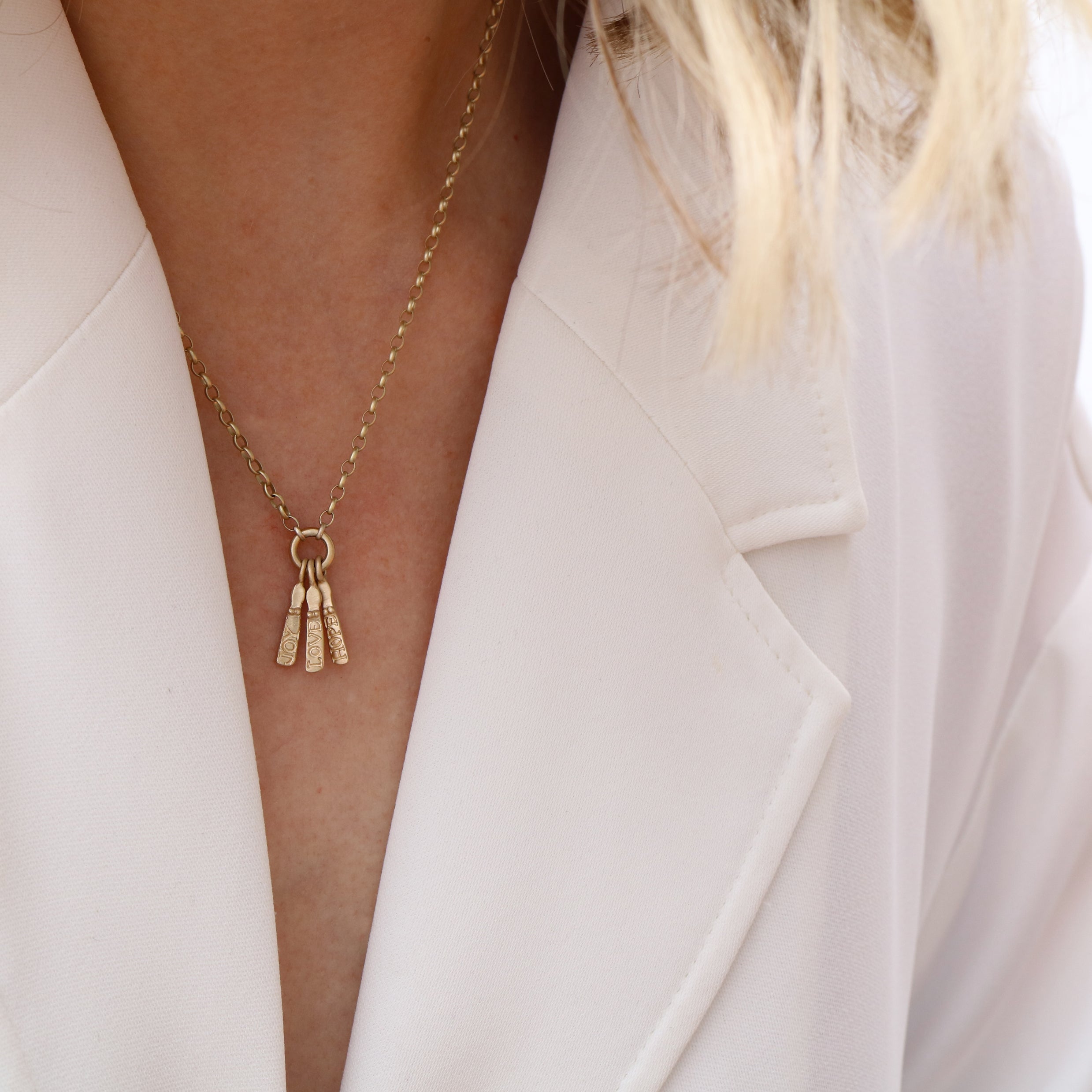 9ct Fairtrade Gold Three Etched Mini Sibyl Necklace with Central Hoop