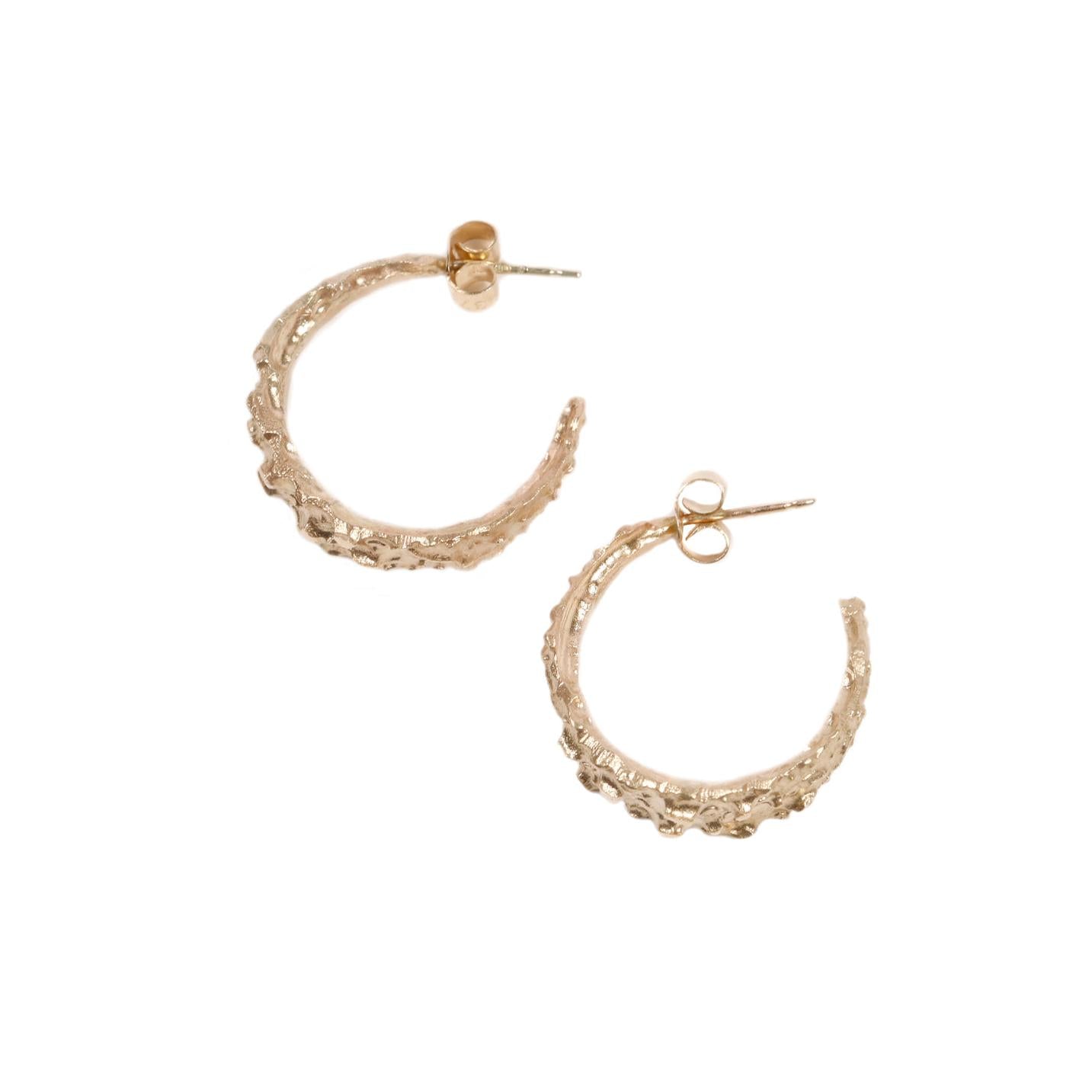 Outlet Molten Hoops in 9ct Yellow Gold