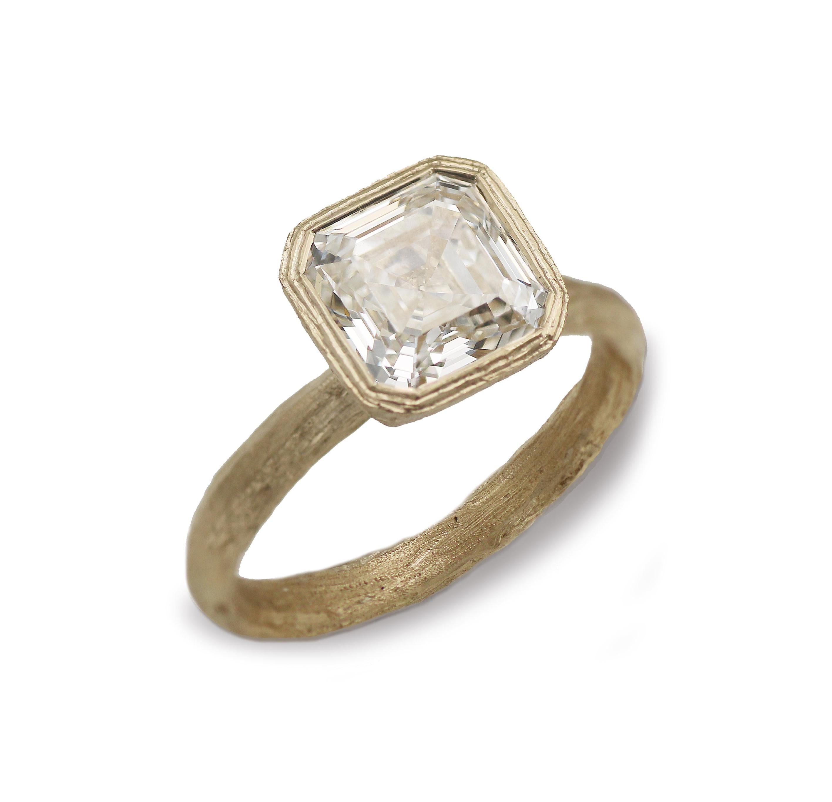 Bespoke - 9ct Yellow Gold Ring With Lab Grown Asher Cut Diamond