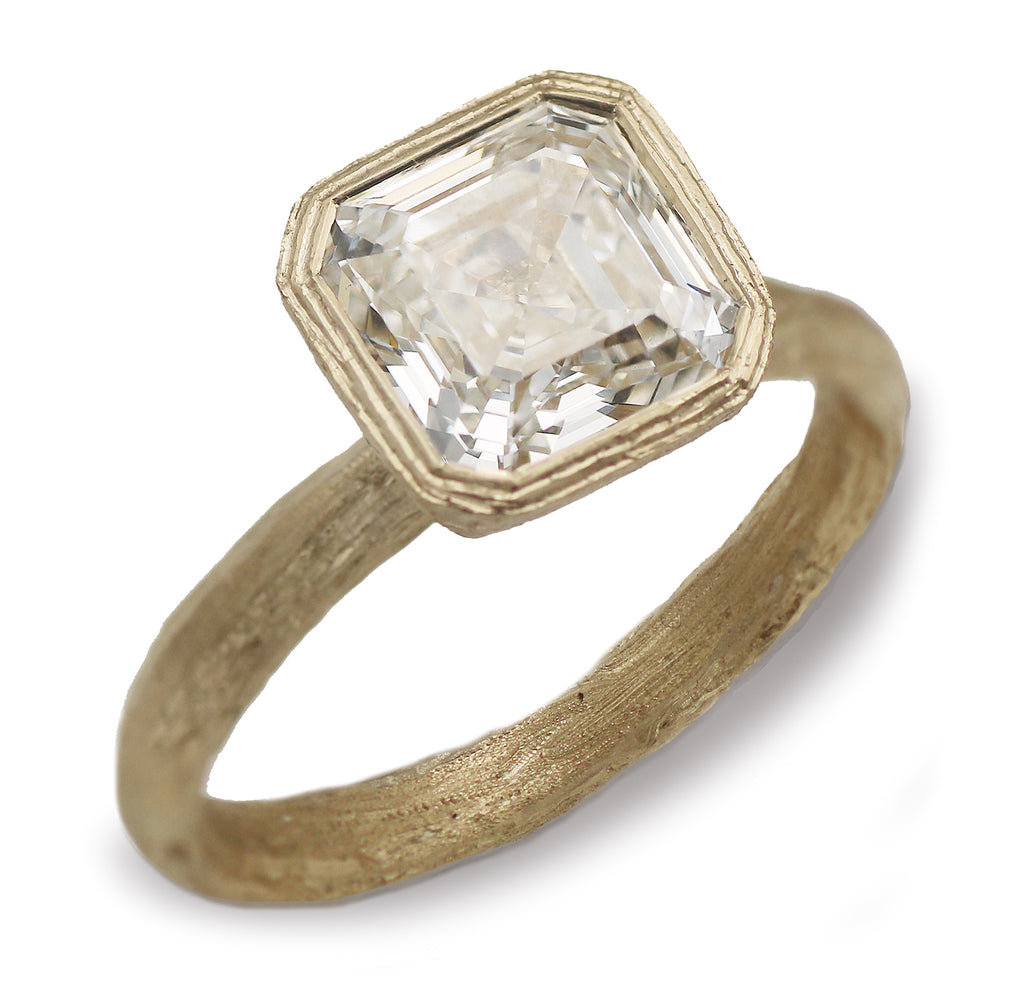 Bespoke - 9ct Yellow Gold Ring With Lab Grown Asher Cut Diamond