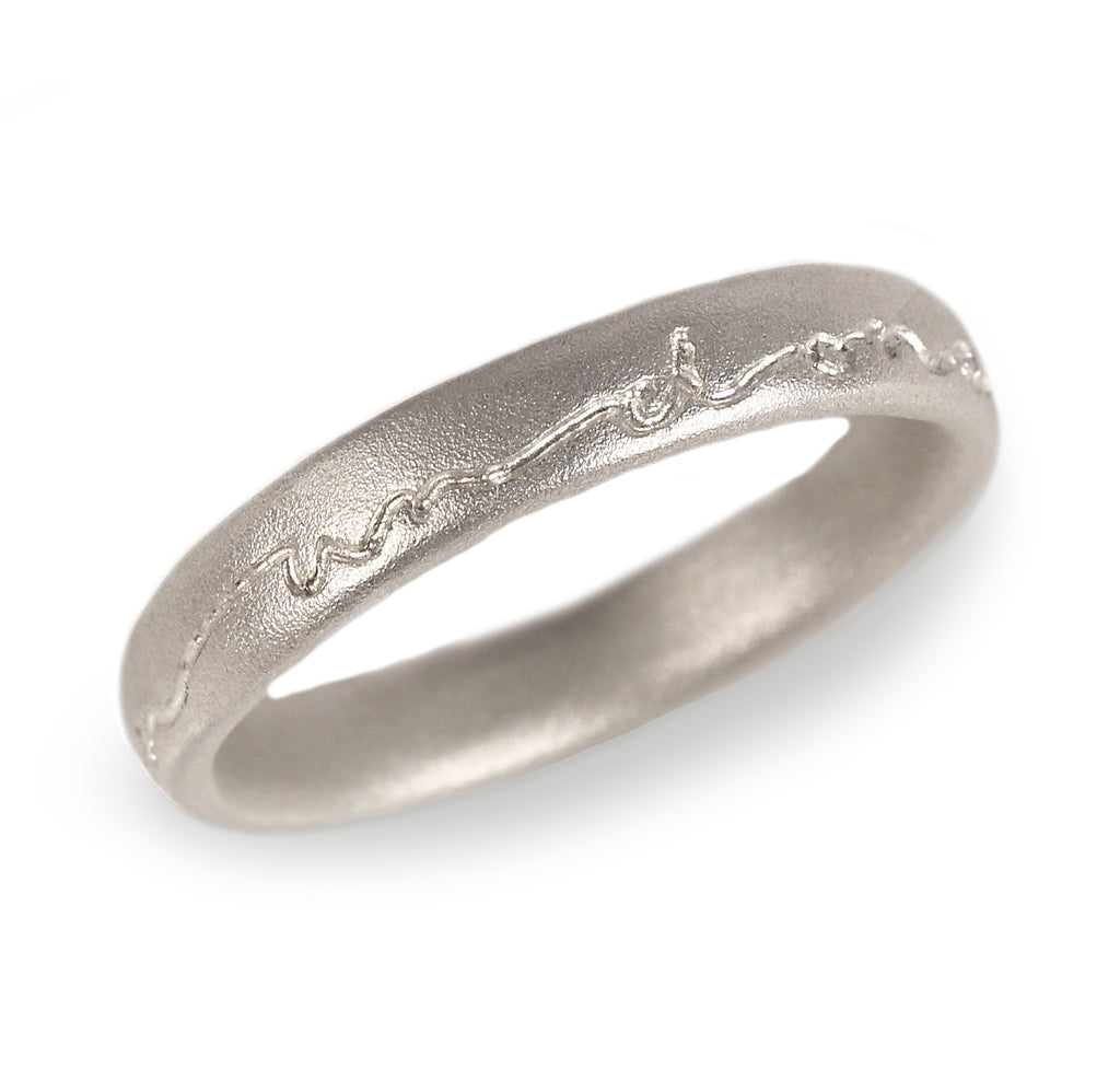 Narrow 'on and on' Silver Etched Ring