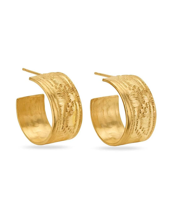 Emma Calvert Wide Ribbon Hoop Earrings in Gold-plated Silver
