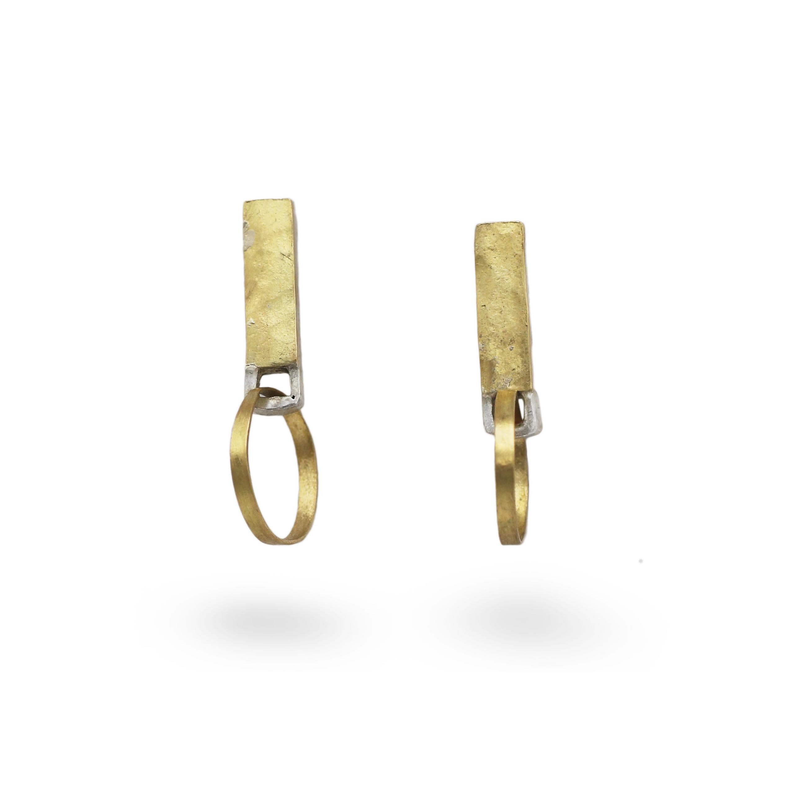 Catherine Tutt Silver bar Stud with gold Loop