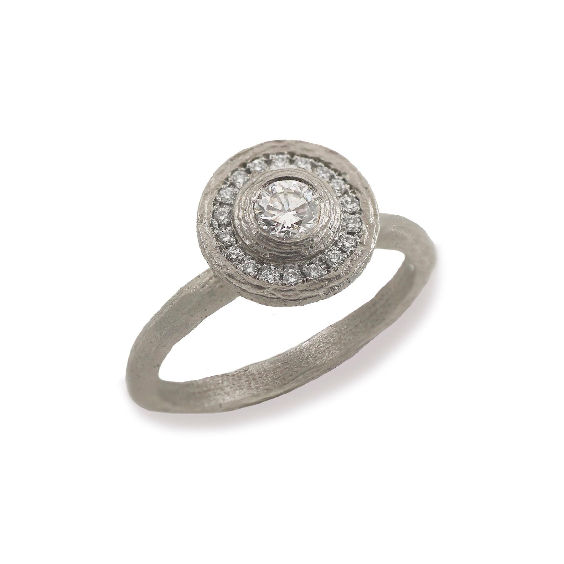 Platinum Diamond Textured Halo Ring