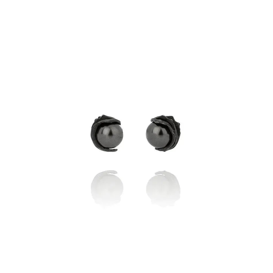 Aurum Oxidised Silver with Grey Pearl Kolga Earrings