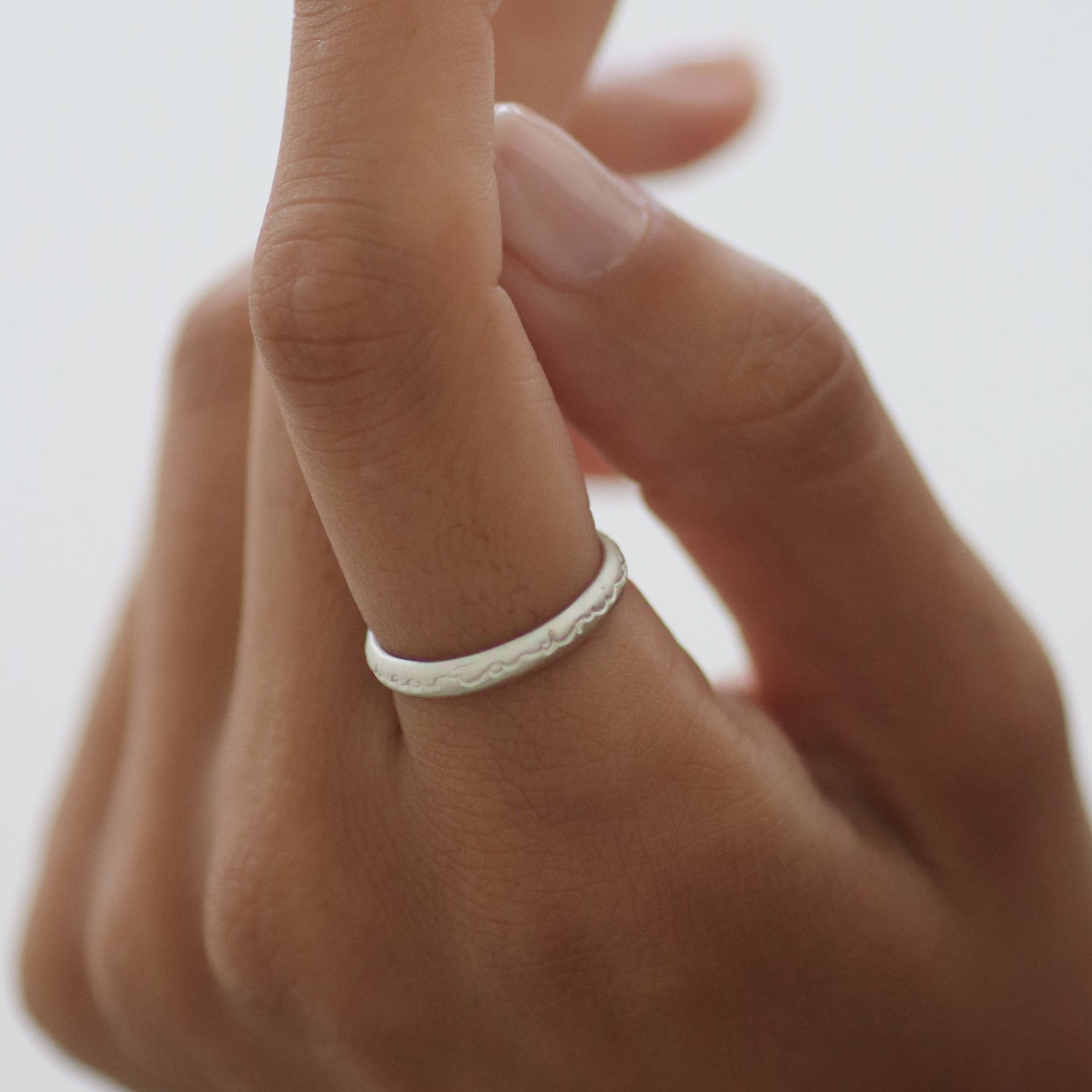 Reflect Slim Etched Silver Ring