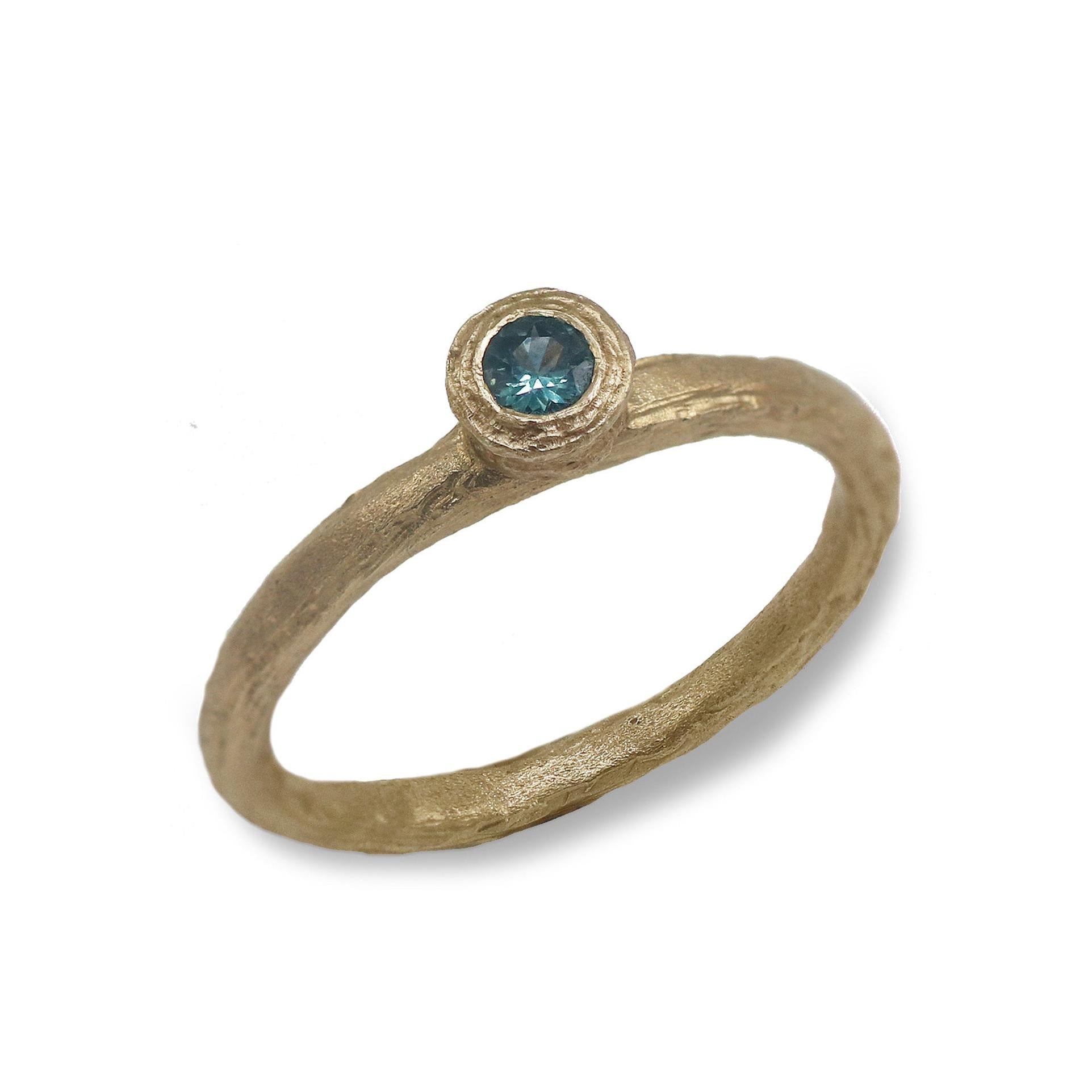 Blue Sapphire Solitaire Engagement Ring