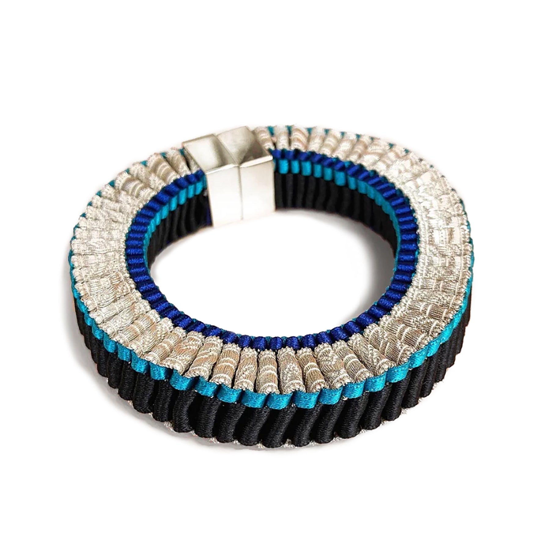 Emma Calvert Antique Ribbon Bracelet in Silver