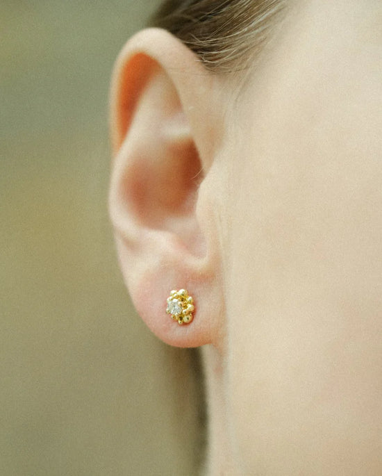 Hannah Bedford Diamond Cluster Stud Earrings in 18ct Yellow Gold