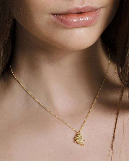 Yen Cluster Pendant in 9ct Yellow Gold