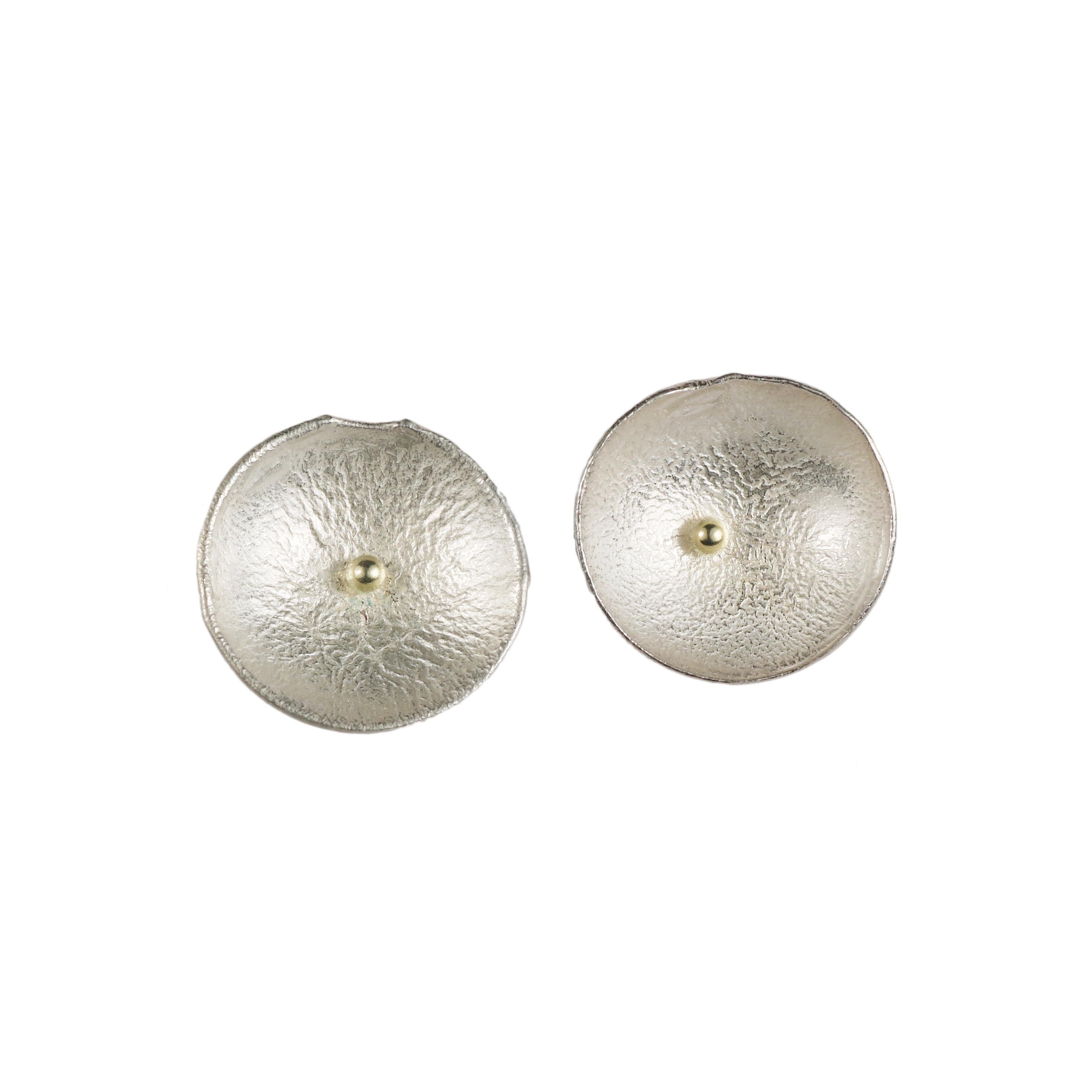 Shimara Carlow Large Daisy Silver Ear Studs