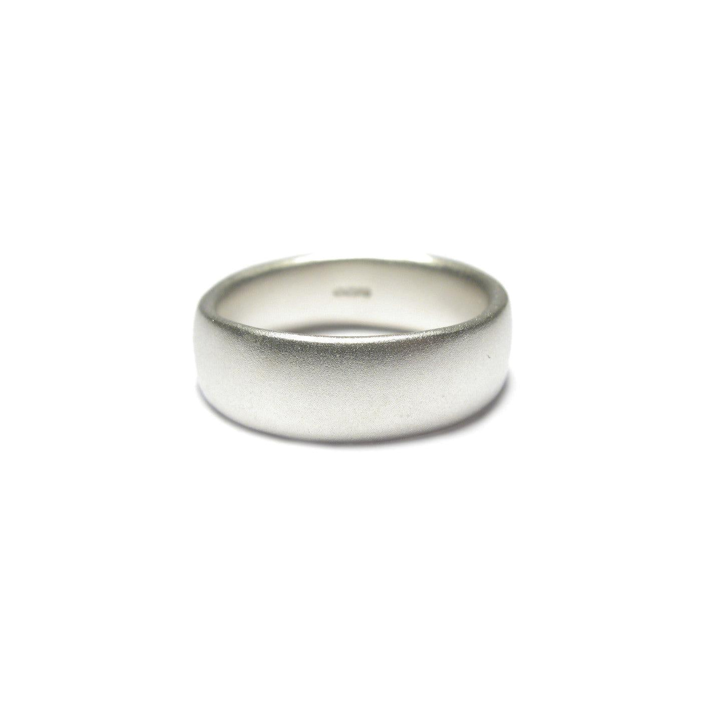 Diana Porter plain silver mens wedding ring
