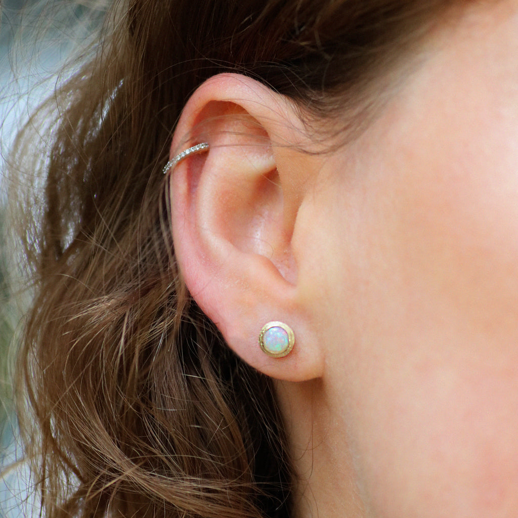 9ct Fairtrade Yellow Gold Textured Ear Studs with Opals