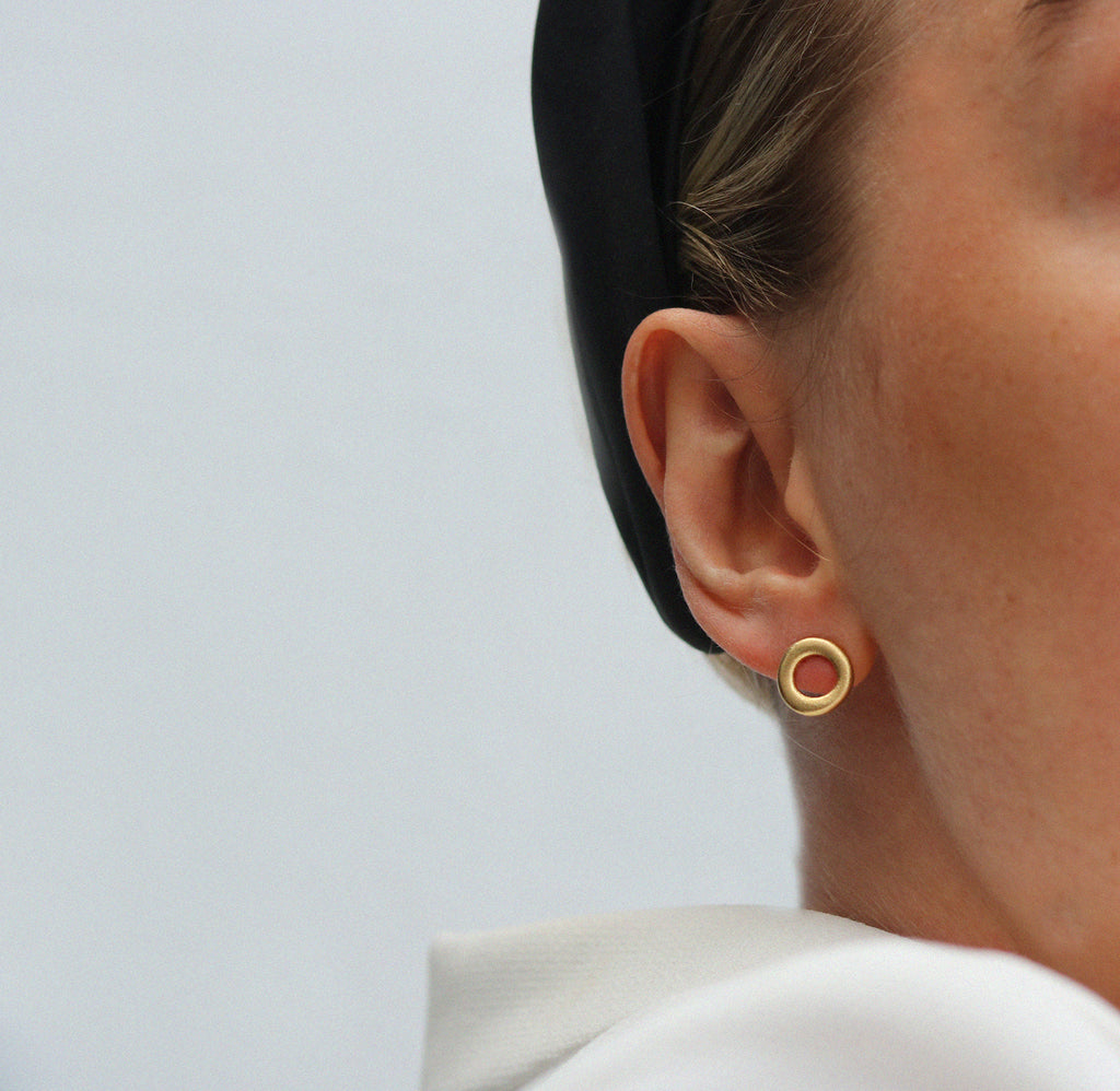 Small Fairtrade Yellow Gold Link Ear Studs