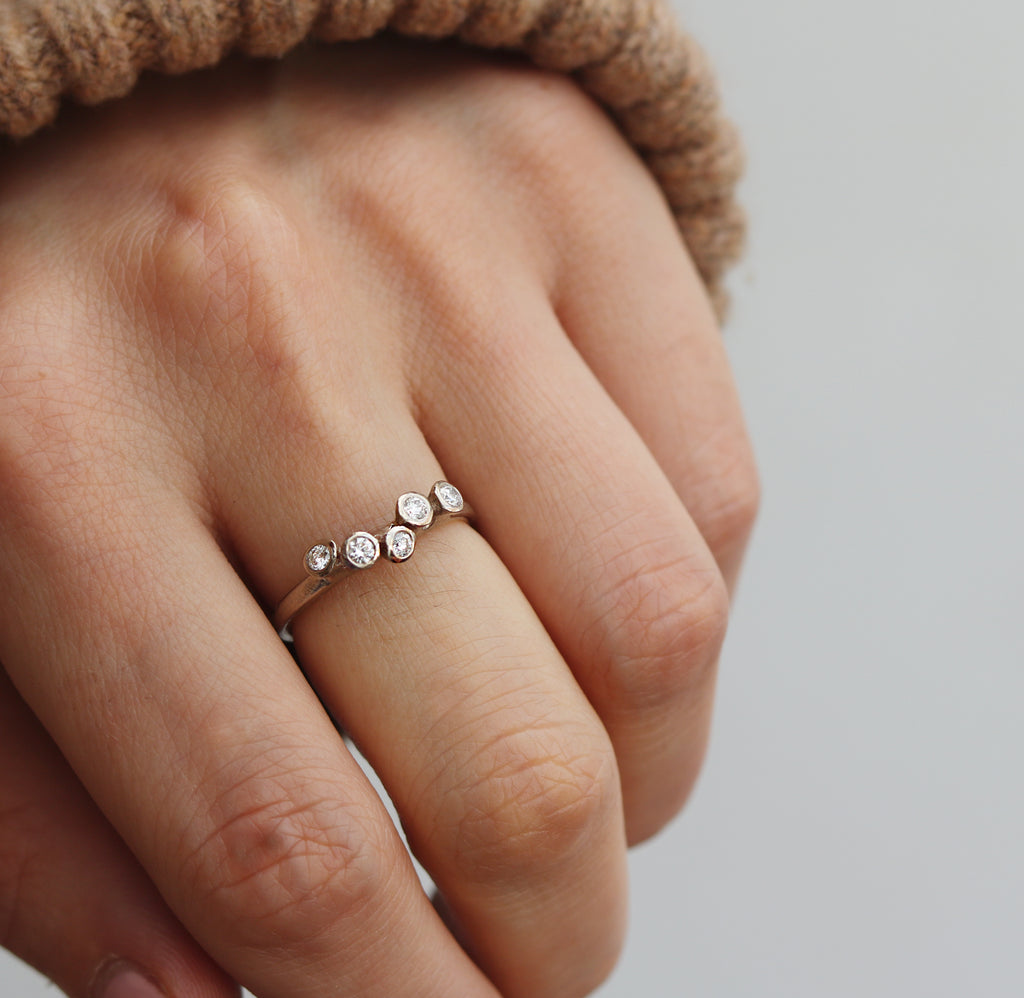 18ct Fairtrade White Gold Tiny Multi Set Ring with Five Brilliant Cut Diamonds