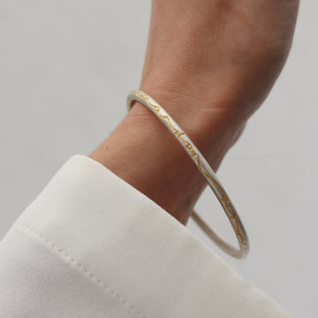 Silver 'on and on' Bangle