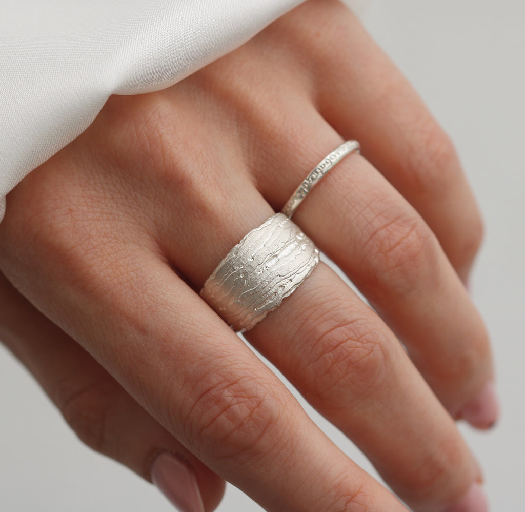 Silver Tapered 'Strata' Ring