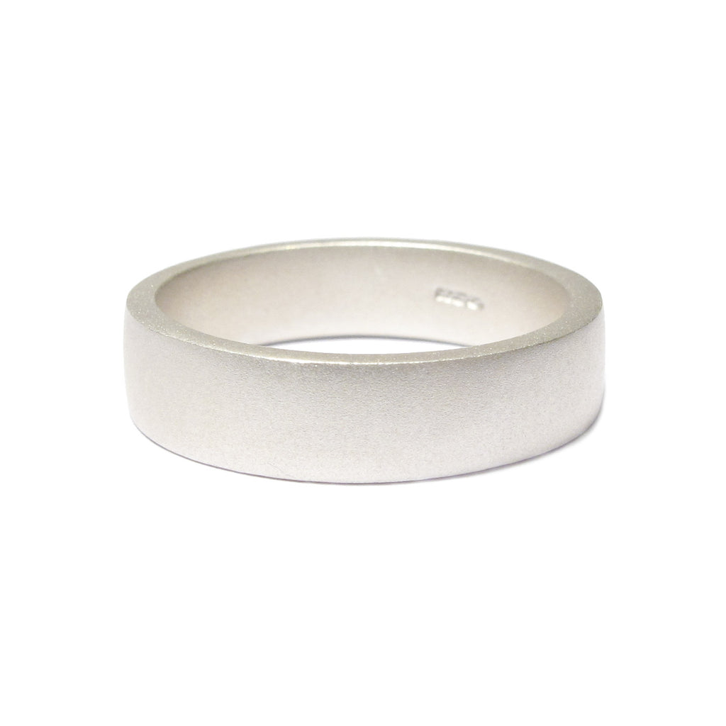 Diana Porter plain silver mens wedding ring