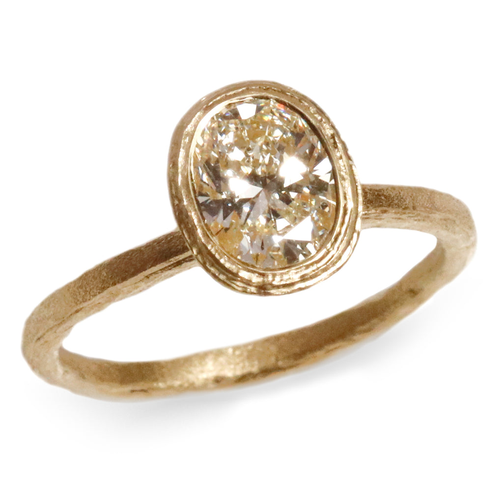 Bespoke - 18ct yellow gold with a oval diamond