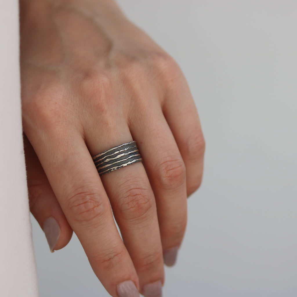 Medium Silver 'Strata' Ring