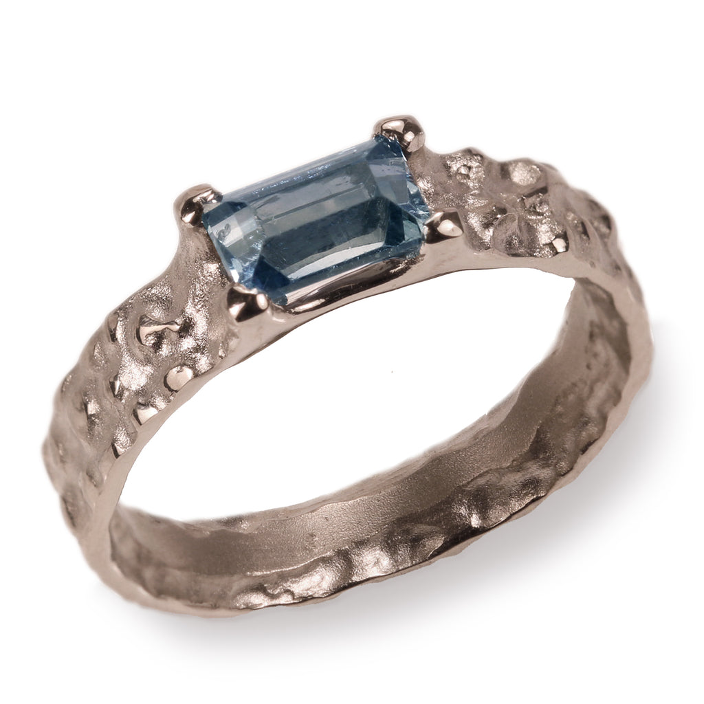 White Gold Molten Ring with Blue Sapphire