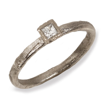18ct White Gold 
