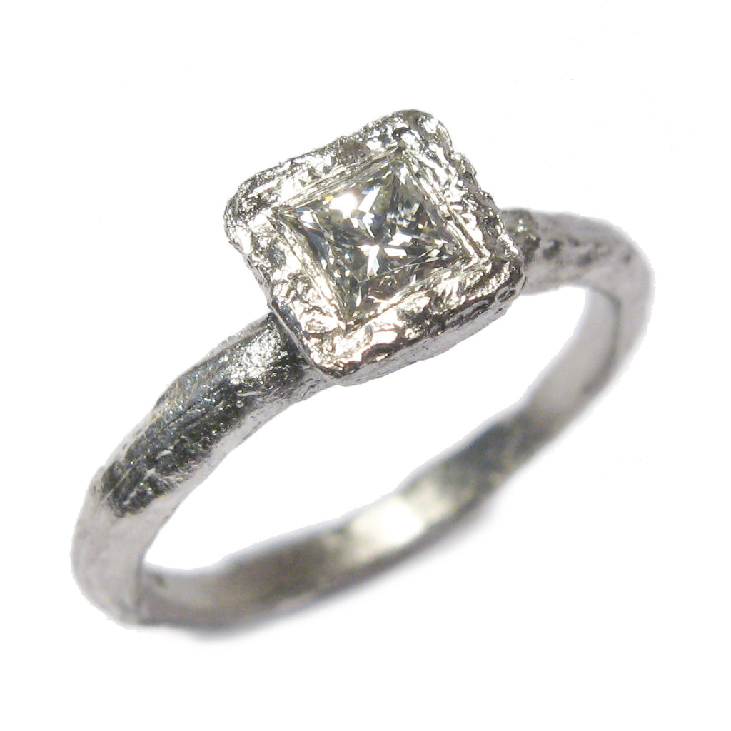Textured 18ct Fairtrade White Gold Ring with 0.25ct Princess Cut Diamond