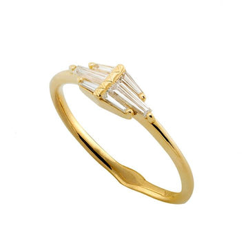 Artëmer Delicate Diamond Cluster Ring with Tapered Baguette Wings