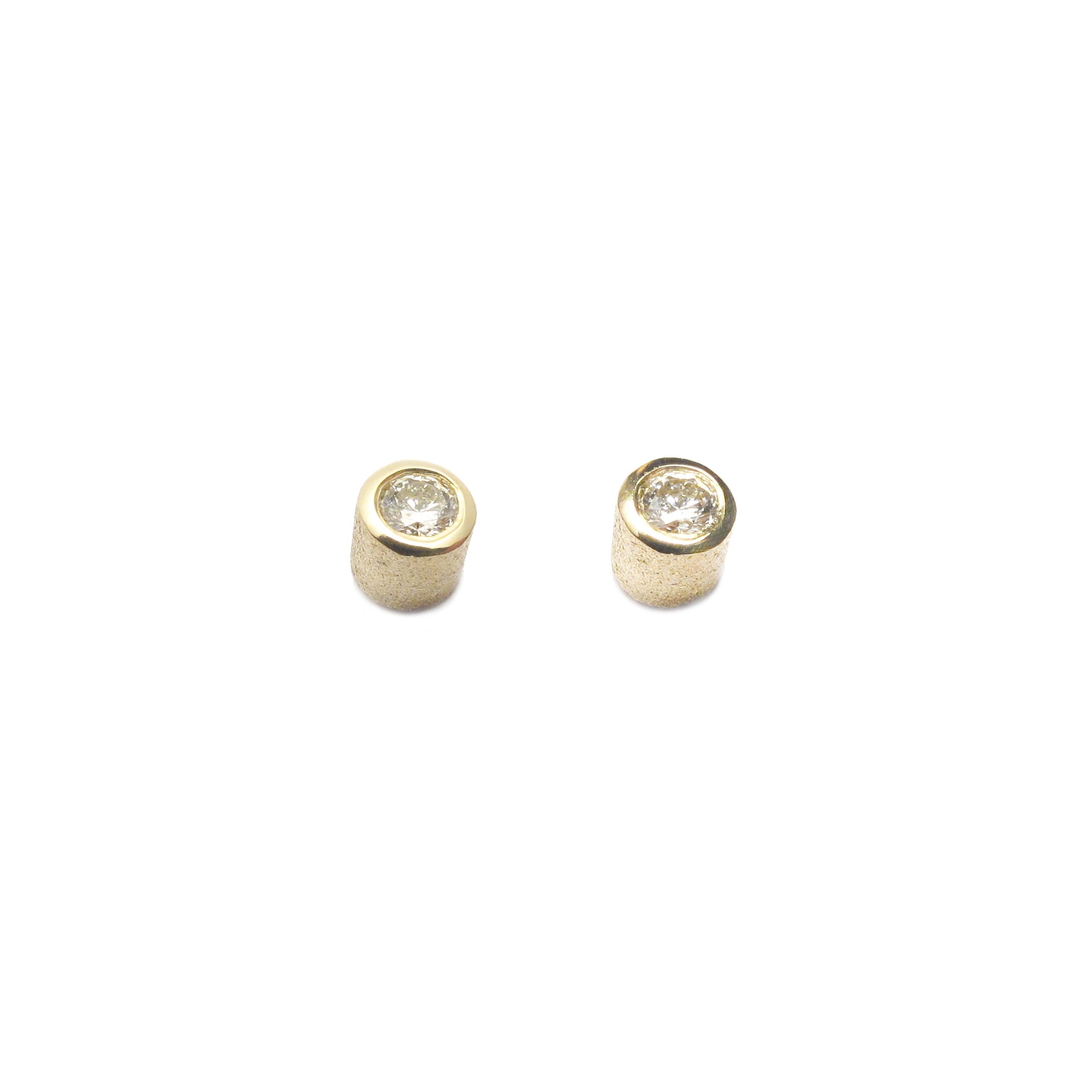 Silver Diamond Frosted Ear Studs