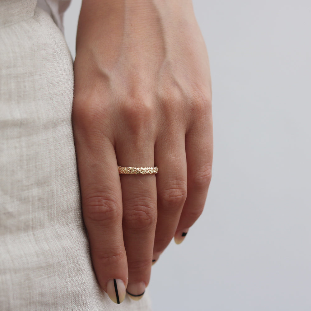 Hannah Felicity Dunne 9ct Yellow Gold Coral Texture Ring