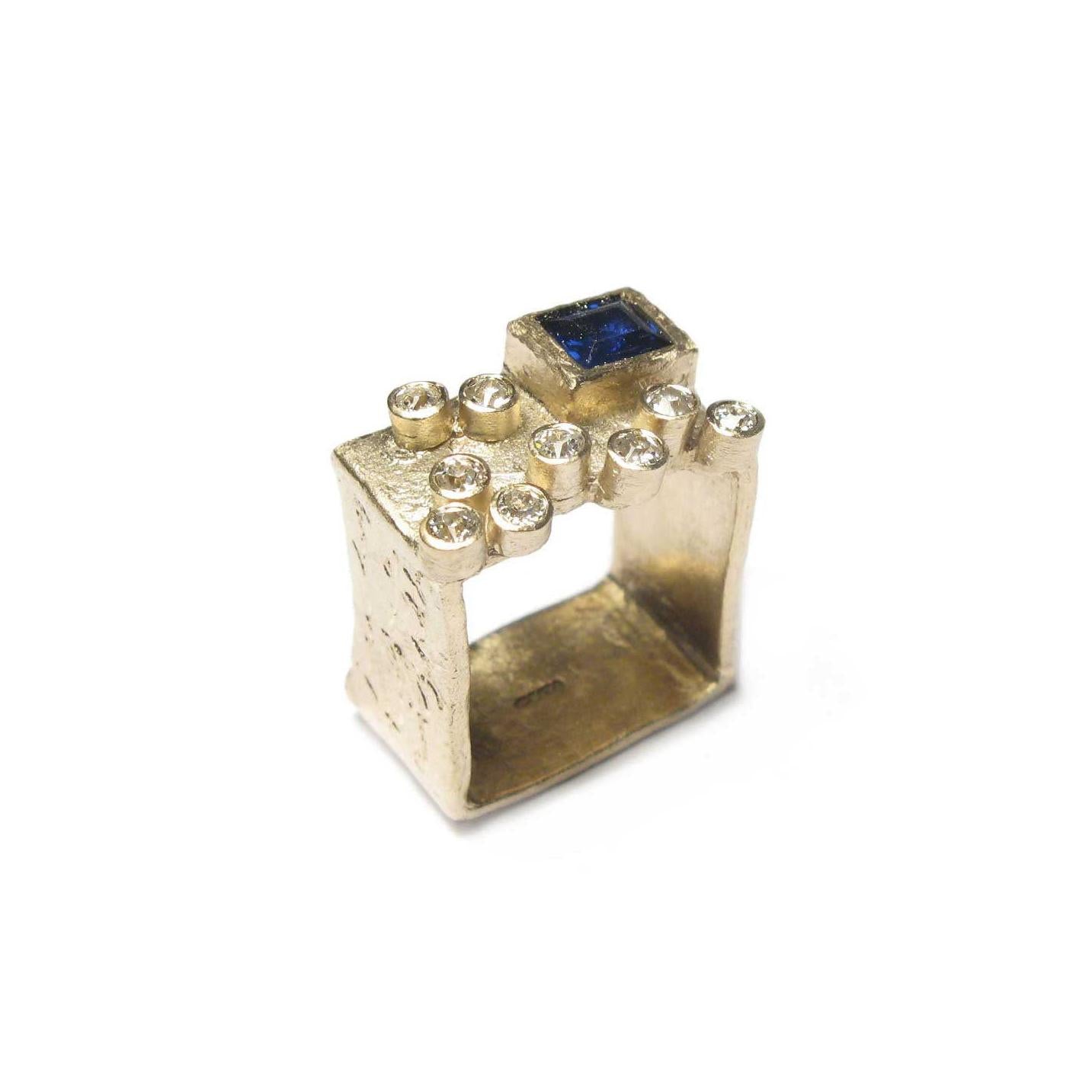 Diana Porter Jewellery bespoke commission customers own sapphire and diamonds yellow gold ring
