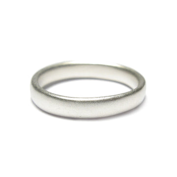 Diana Porter plain silver wedding ring