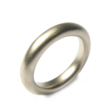 Diana Porter plain white gold wedding ring